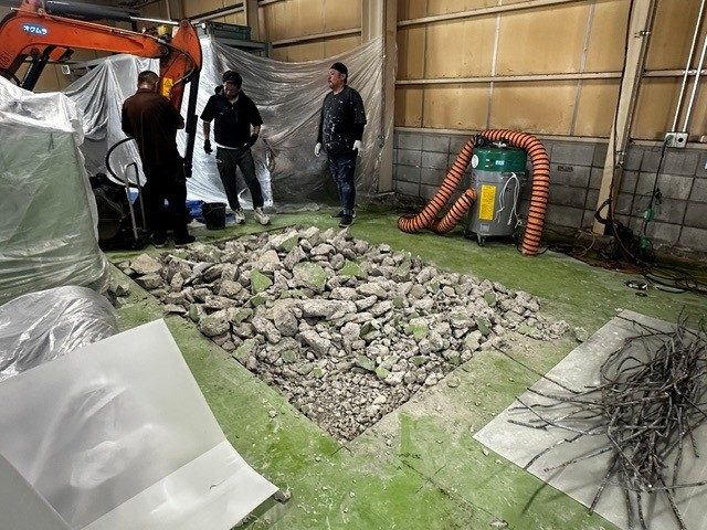 工作機械納入に伴う基礎増強工事（地盤改良）